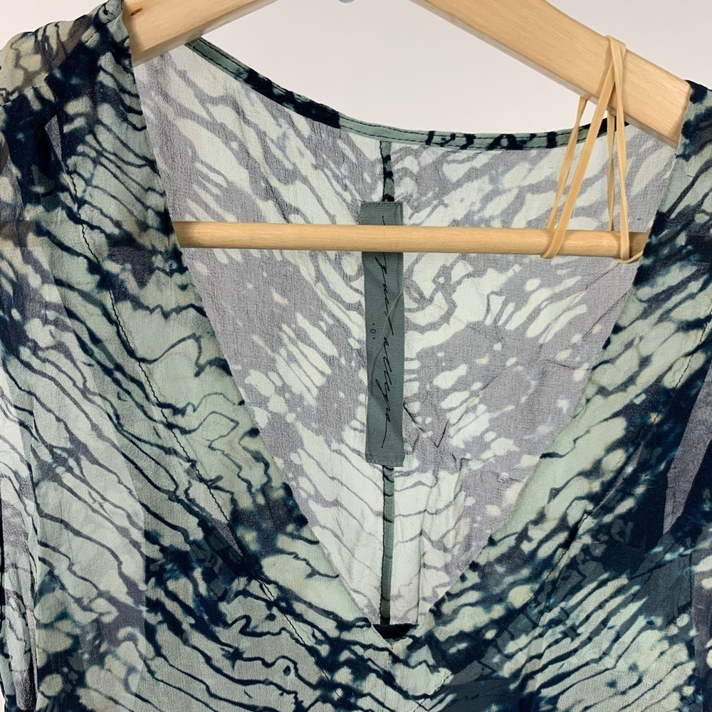 RAQUEL ALLEGRA Mist and Navy Tie Dye Maxi Sheer Silk Tie Waist V-neck Dress 0 - Picture 9 of 12